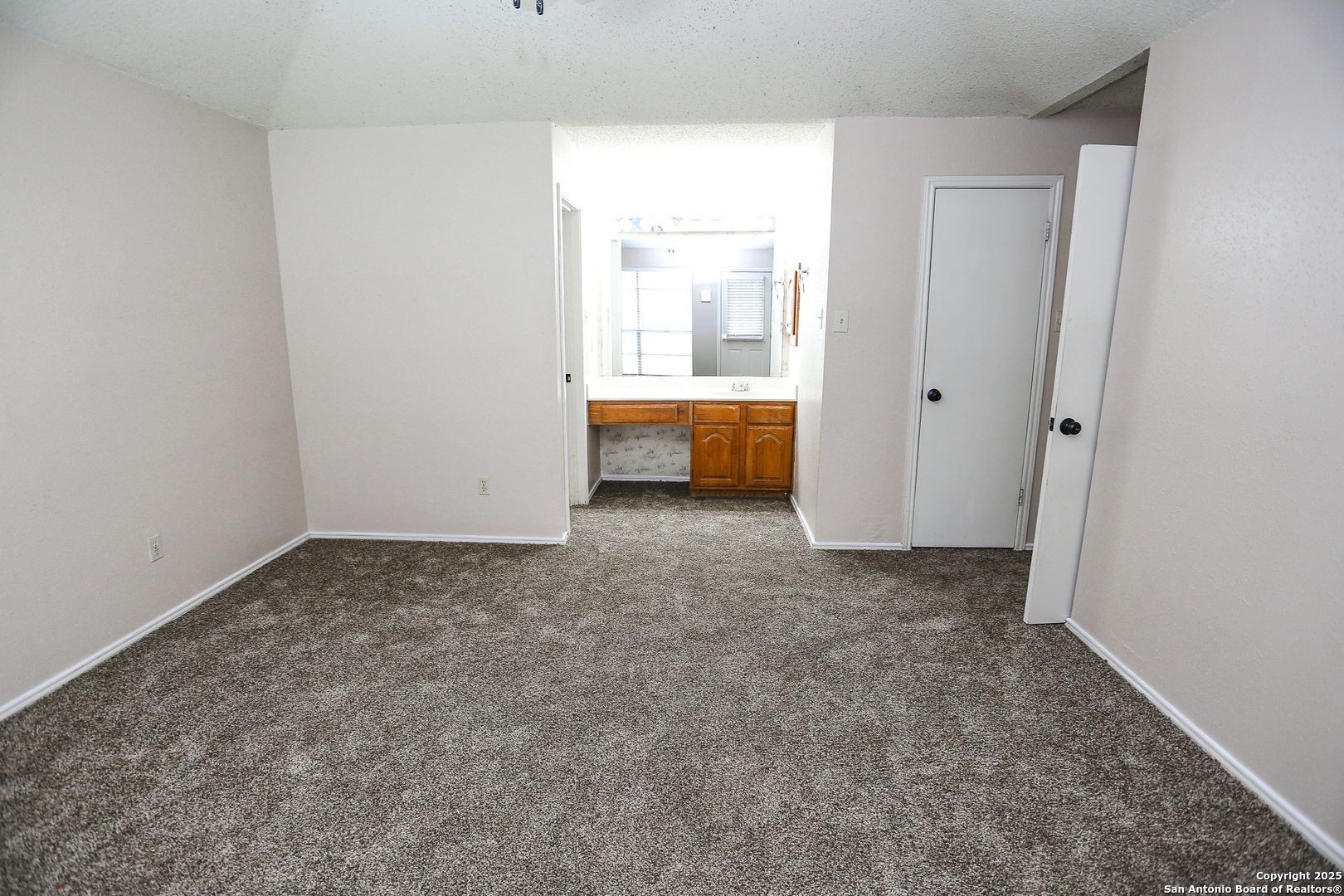 9515 Woodland Hills San Antonio TX 78250