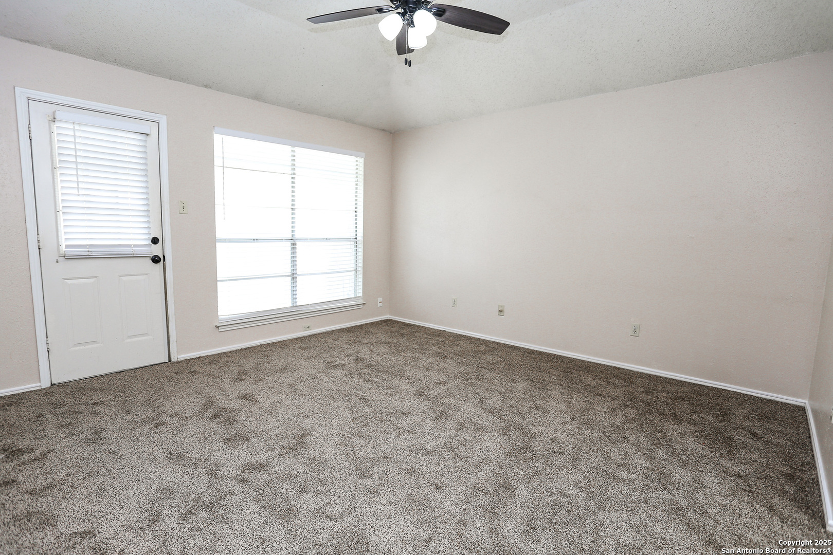 9515 Woodland Hills San Antonio TX 78250