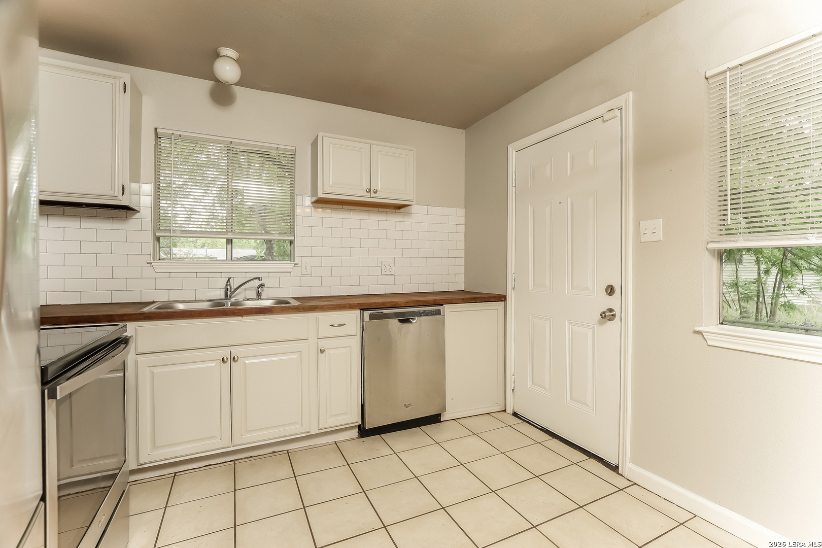 738 Sterling Drive San Antonio TX 78220