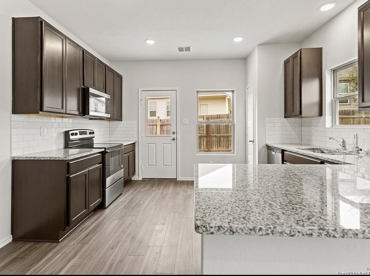 254 Bobwhite Way San Antonio TX 78253