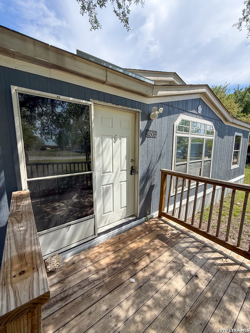 4506 Legend Falls San Antonio TX 78253