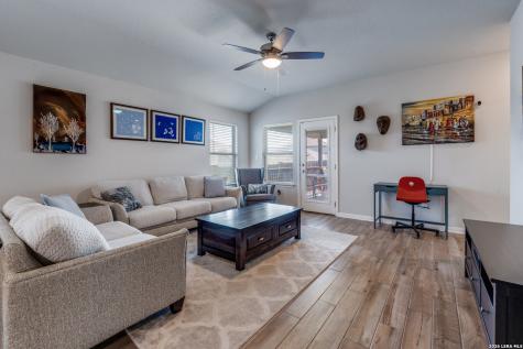 344 Quinton Bend Cibolo TX 78108