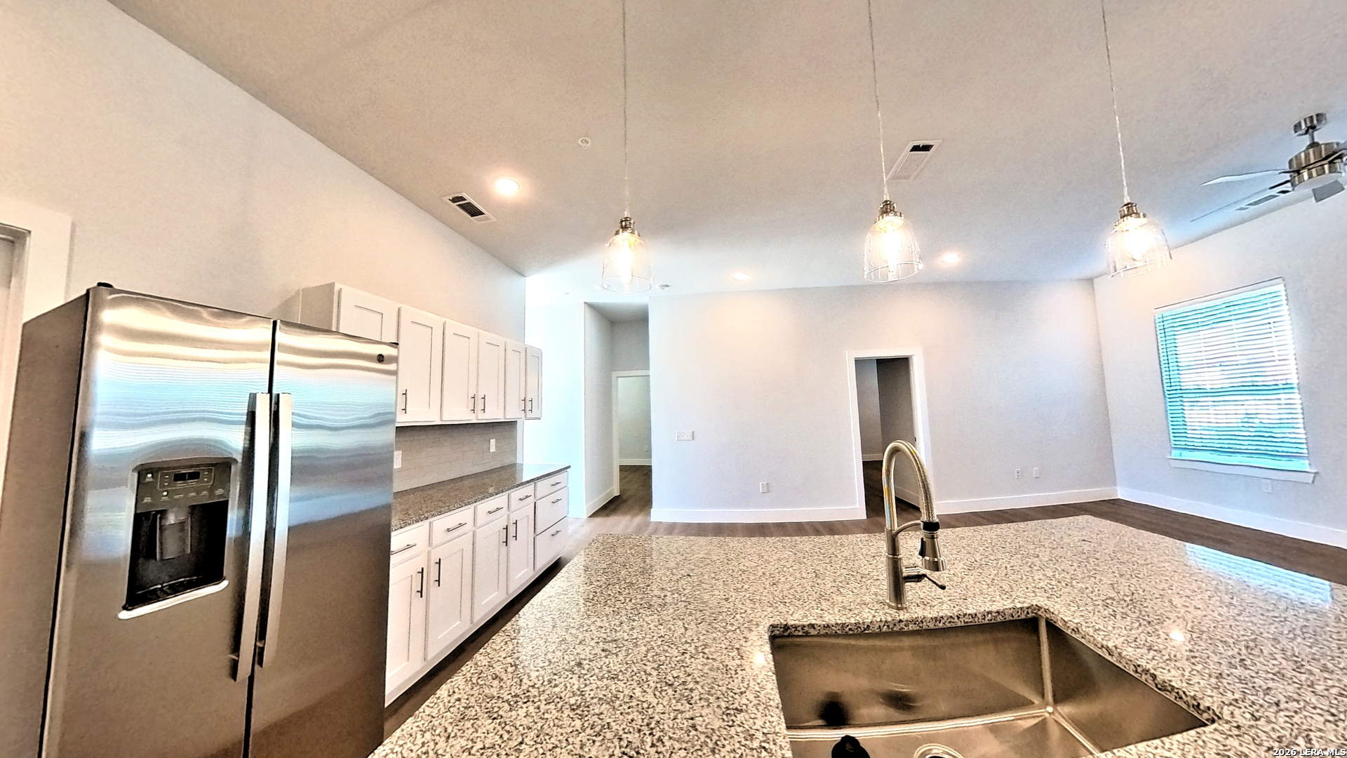 330 E Carson San Antonio TX 78208