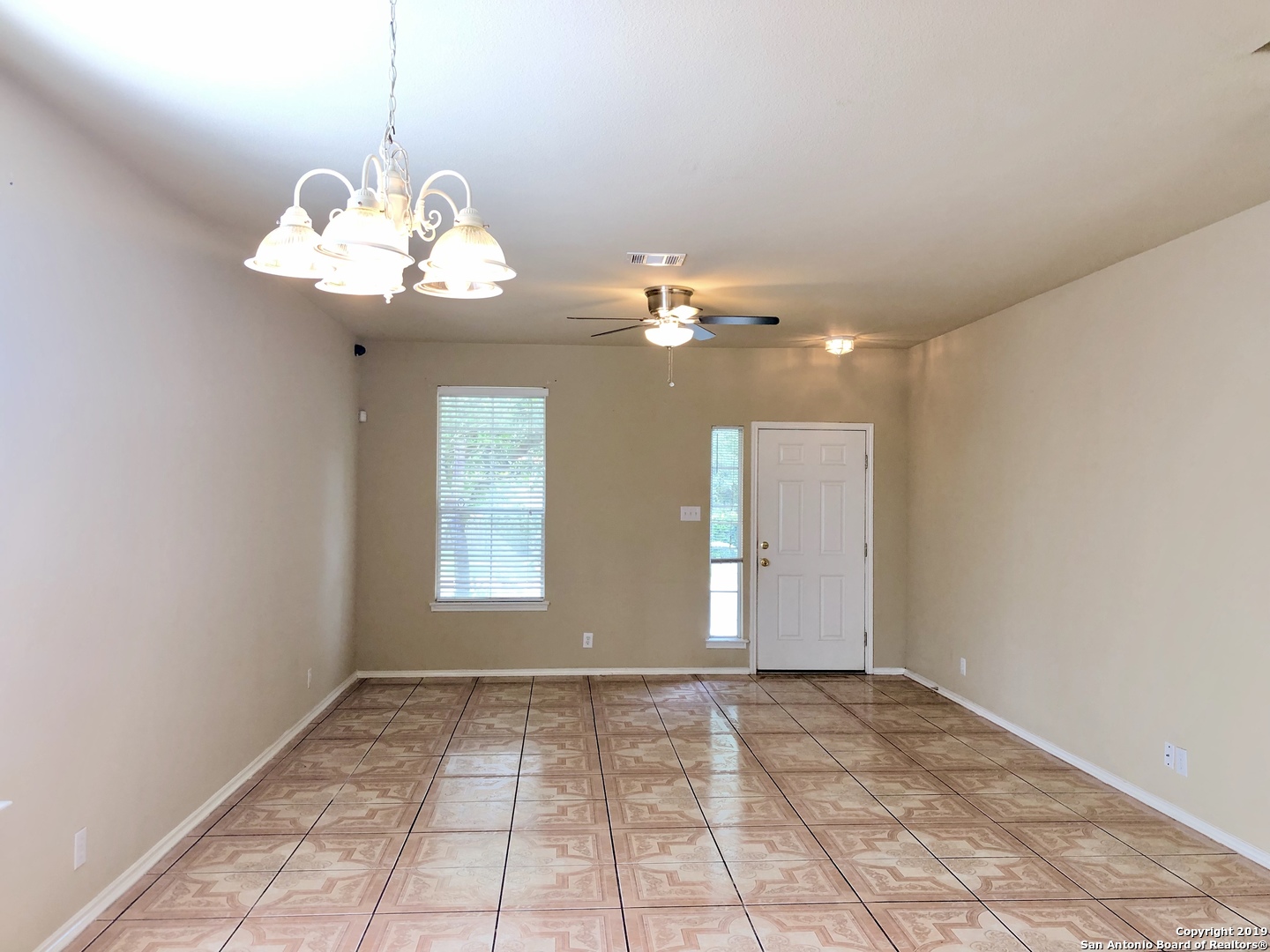 5935 Imperial Topaz San Antonio TX 78222