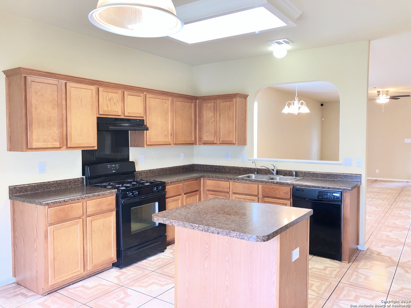 5935 Imperial Topaz San Antonio TX 78222