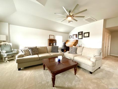 10583 Pablo Way San Antonio TX 78109