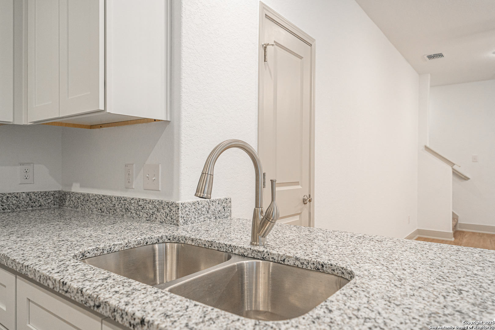 10215 Tulipwood Run San Antonio TX 78252