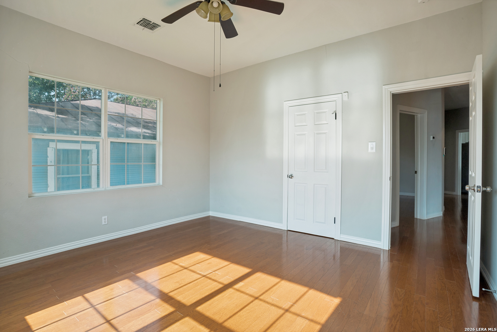2219 N Flores Street San Antonio TX 78212