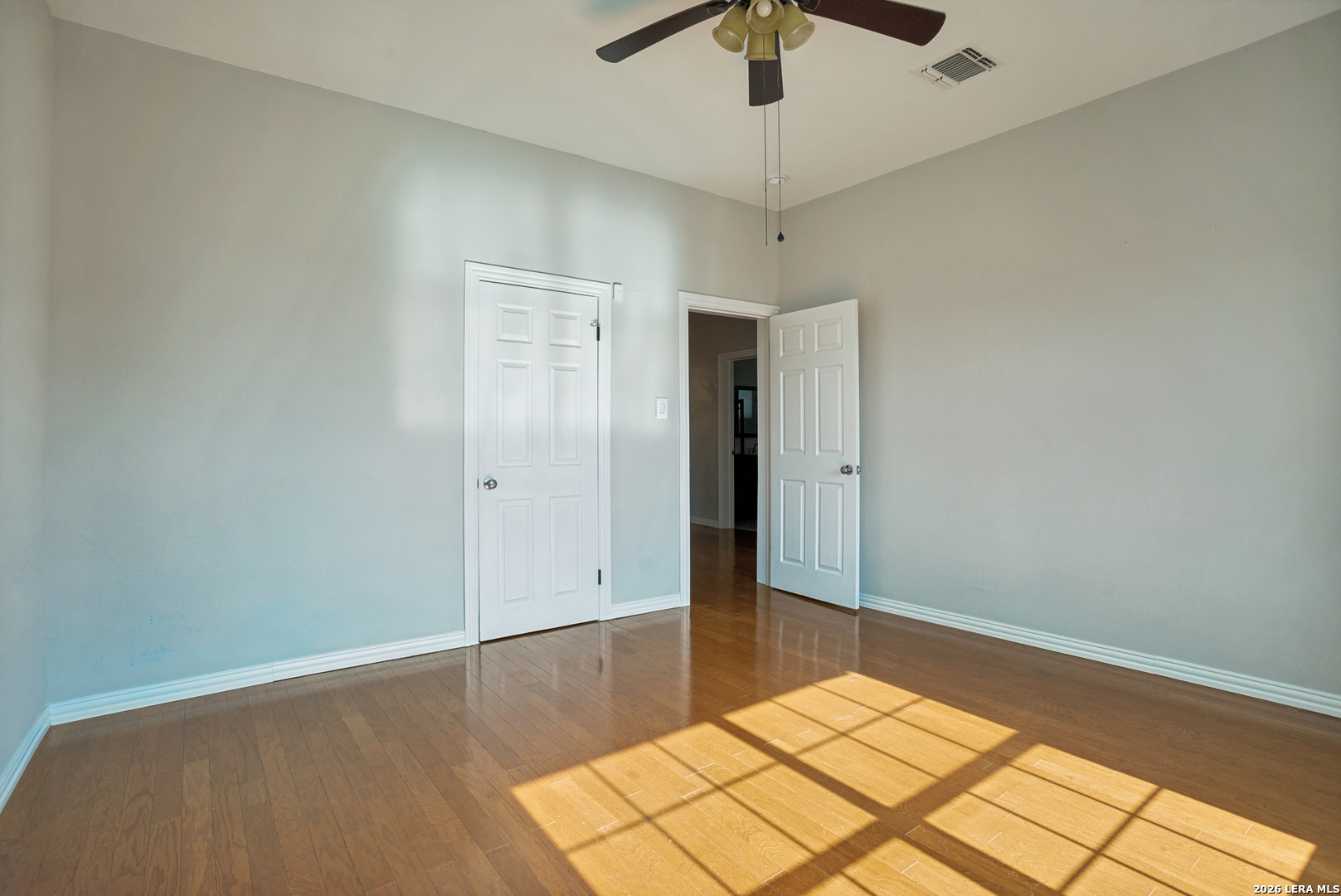 2219 N Flores Street San Antonio TX 78212