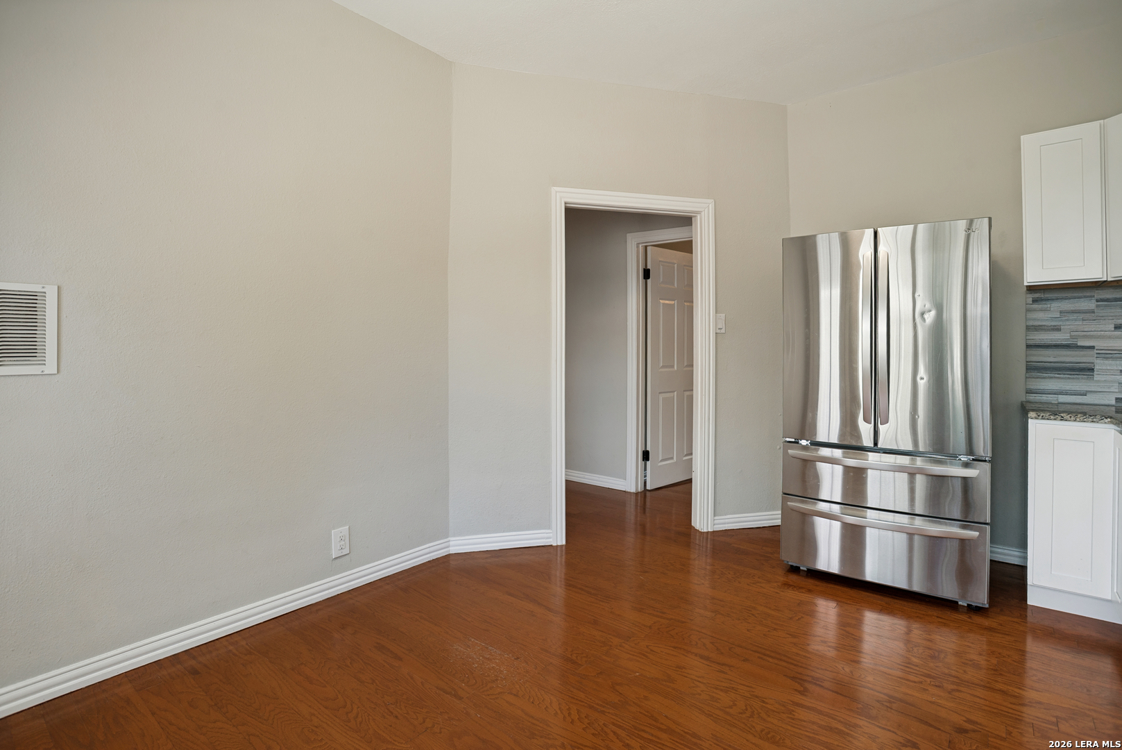 2219 N Flores Street San Antonio TX 78212
