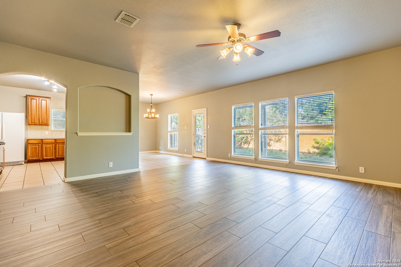 7535 Kings Spring San Antonio TX 78254