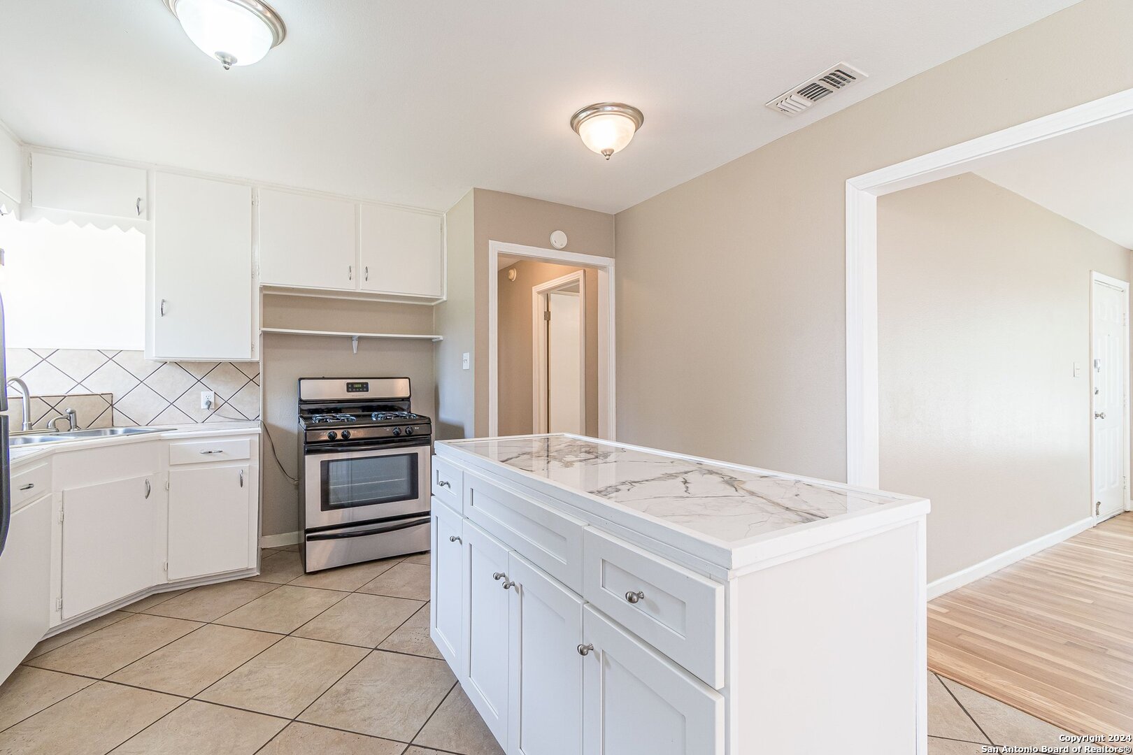 355 Barbara Drive San Antonio TX 78216