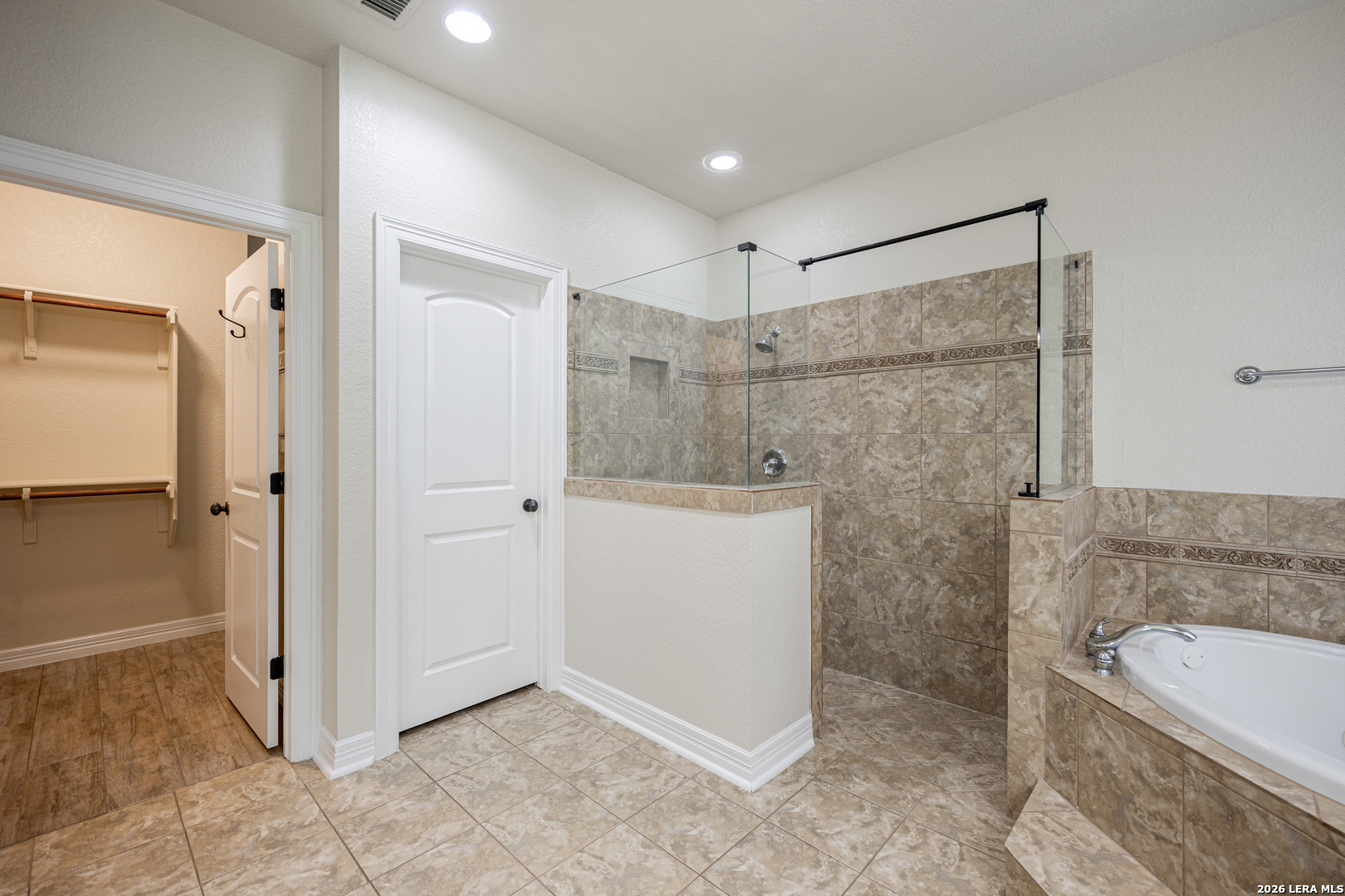 10406 Rinderfarm New Braunfels TX 78132