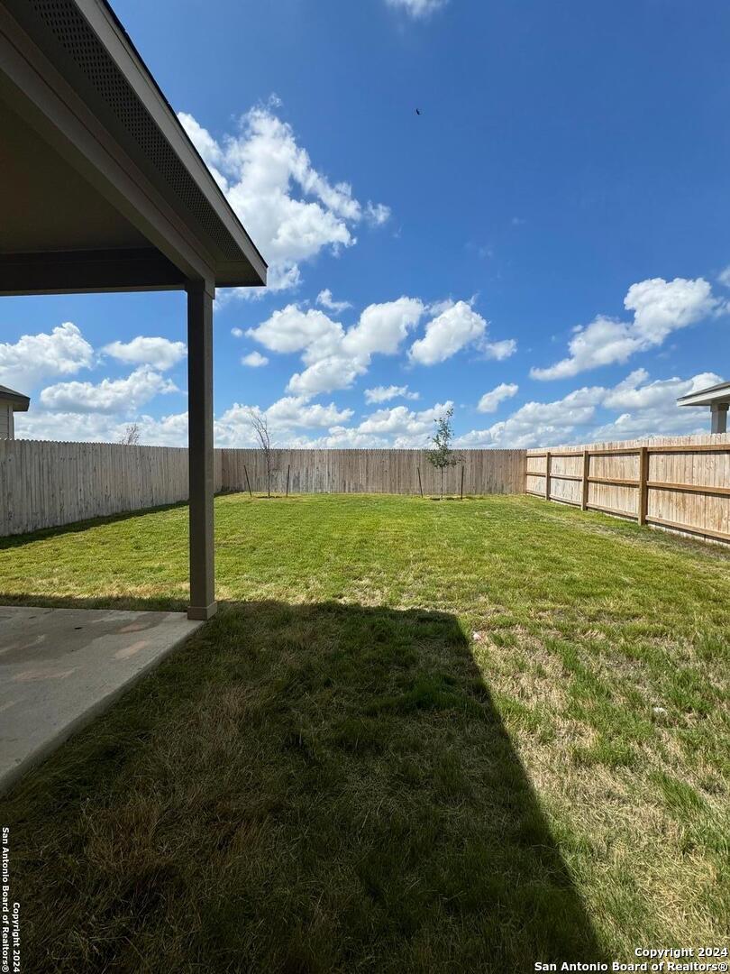 527 Indian Blossom San Antonio TX 78219