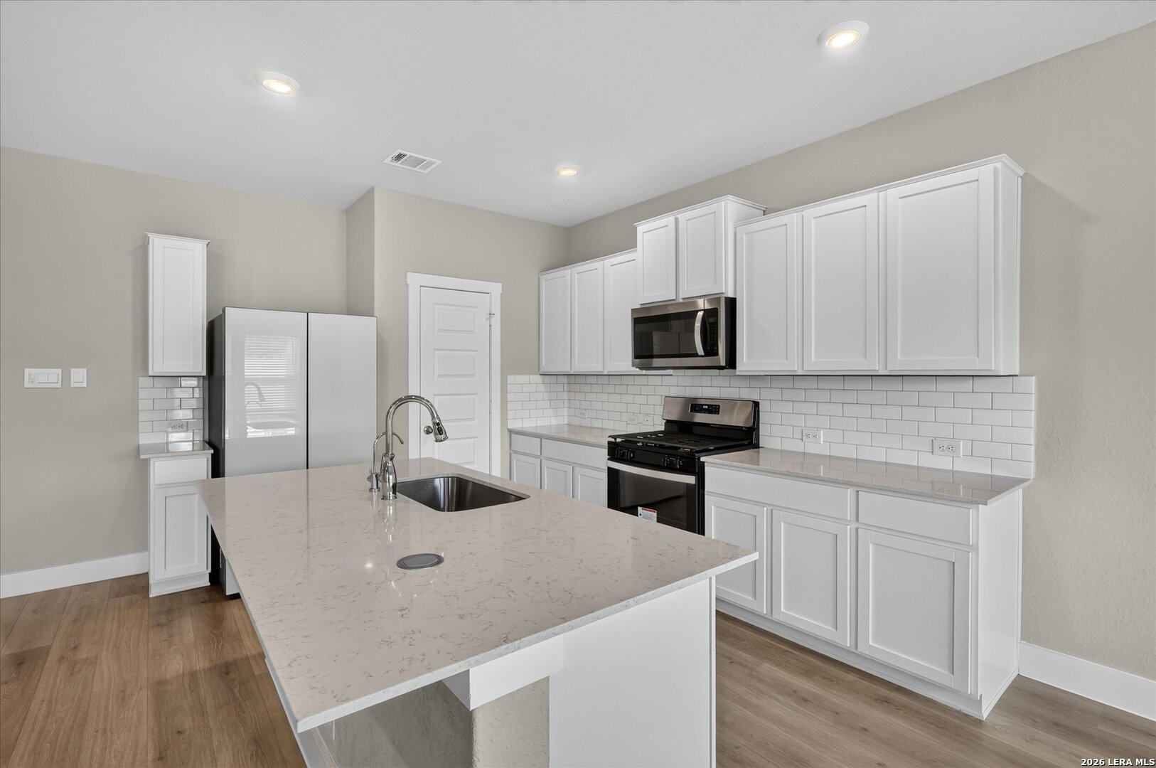 5006 Gem Parkway San Antonio TX 78266
