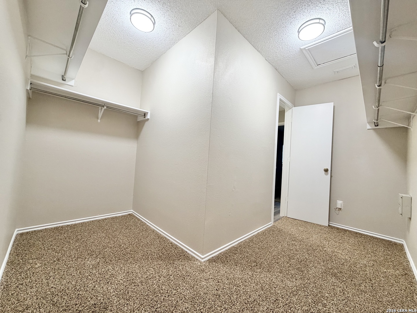 10107 Sunset San Antonio TX 78245