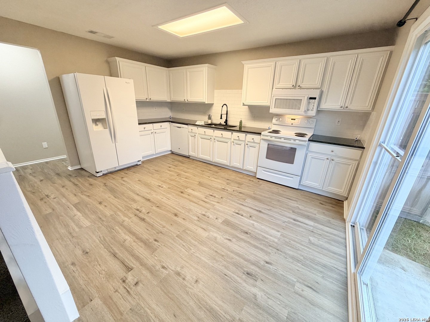 10107 Sunset San Antonio TX 78245