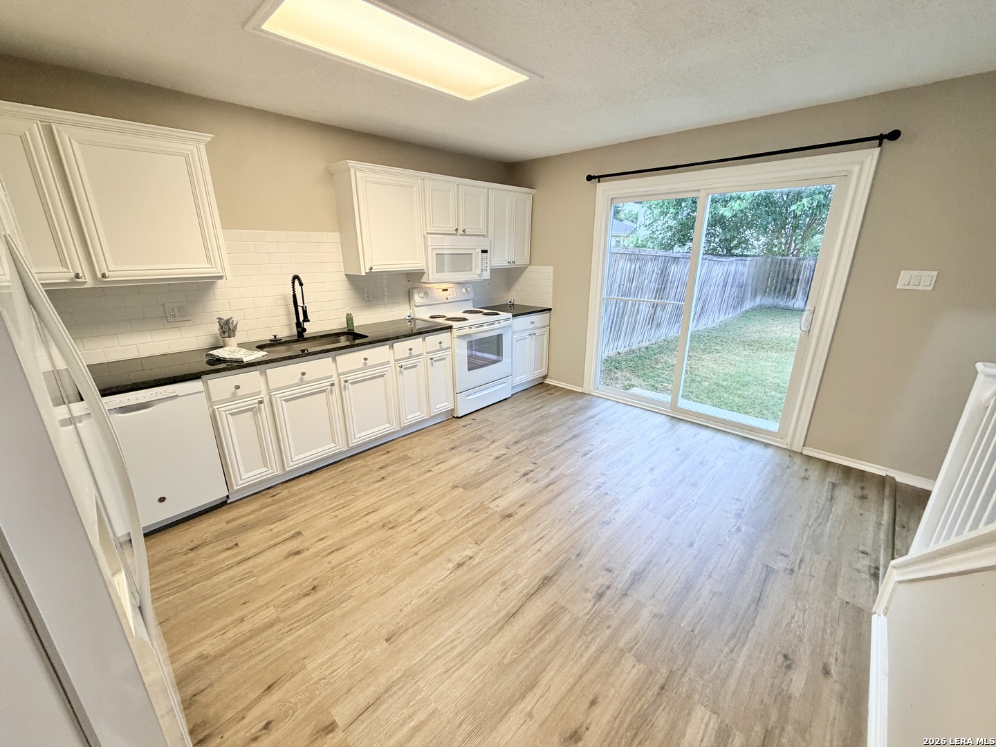 10107 Sunset San Antonio TX 78245