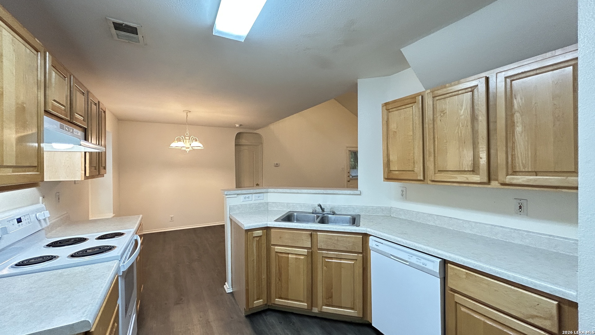 19 Coastal Lane San Antonio TX 78240