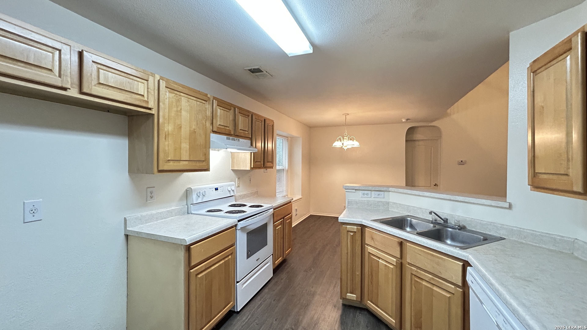 19 Coastal Lane San Antonio TX 78240