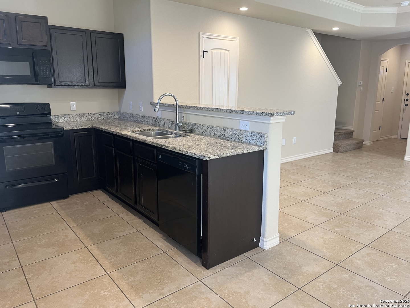 6623 Mia Way San Antonio TX 78233