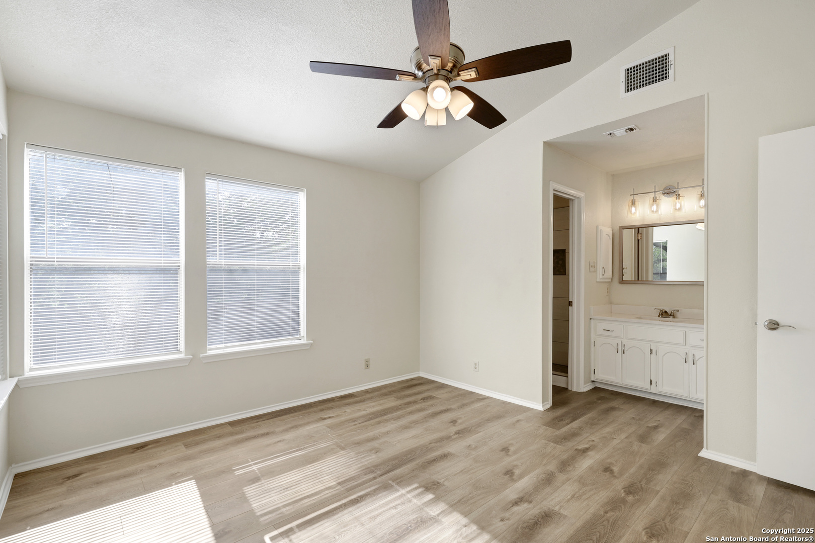 9326 Whisper Point San Antonio TX 78240