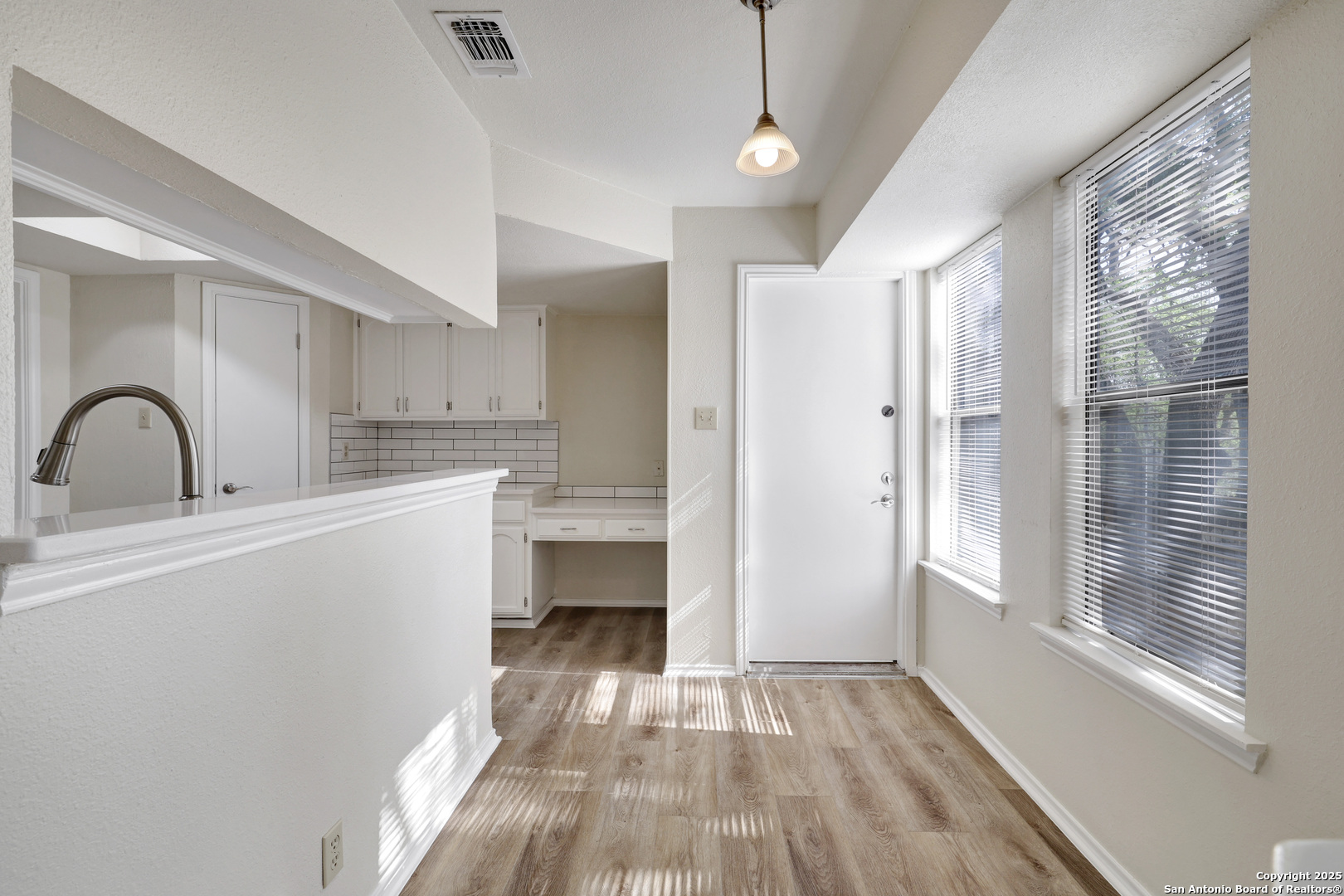 9326 Whisper Point San Antonio TX 78240