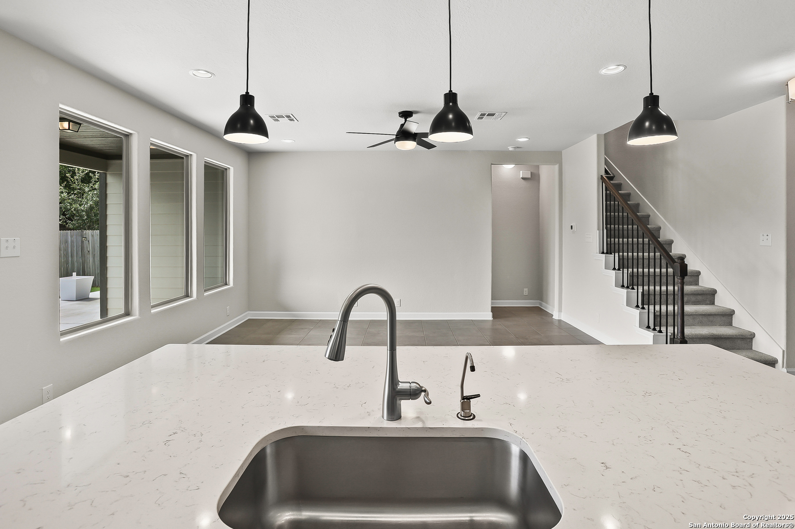 377 Kilmarnock Boerne TX 78015