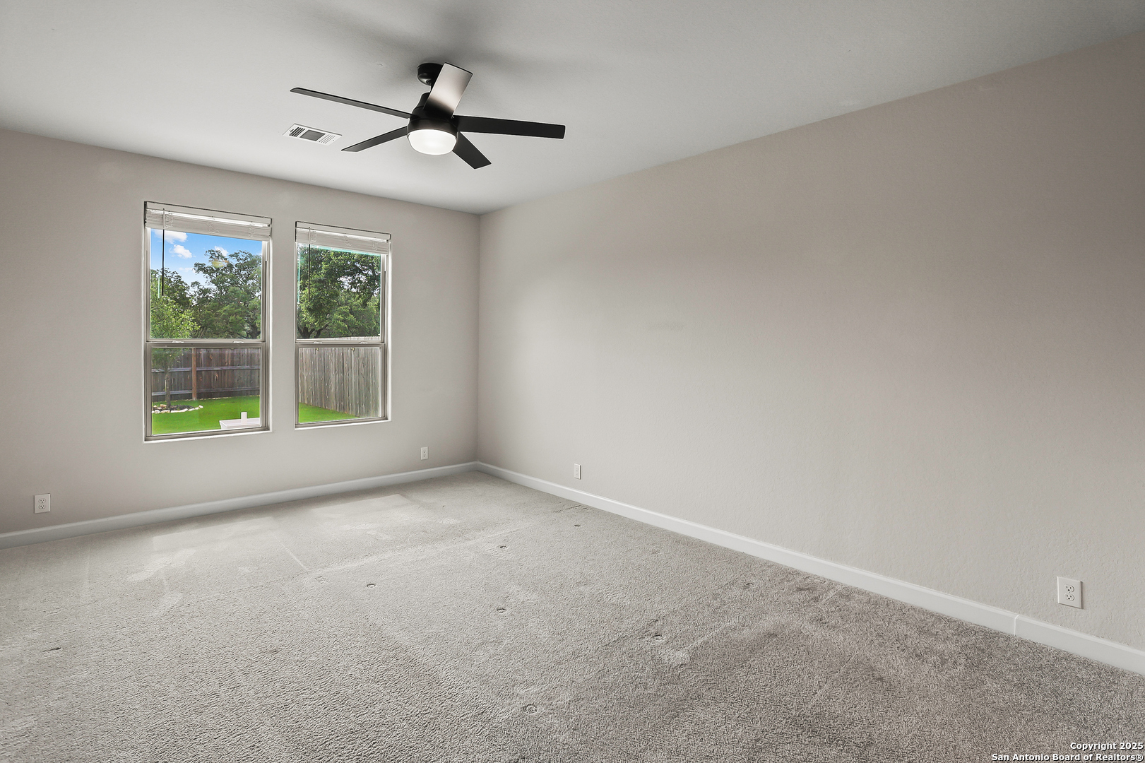 377 Kilmarnock Boerne TX 78015
