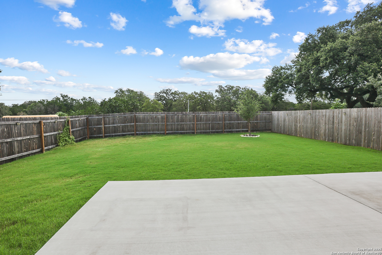377 Kilmarnock Boerne TX 78015