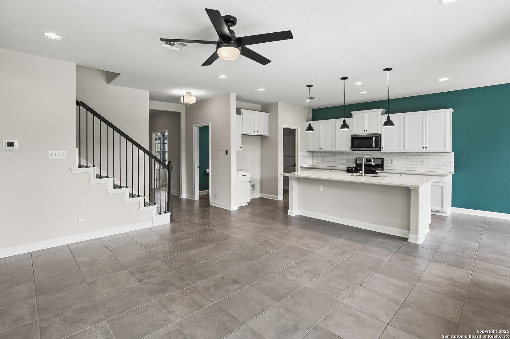 377 Kilmarnock Boerne TX 78015