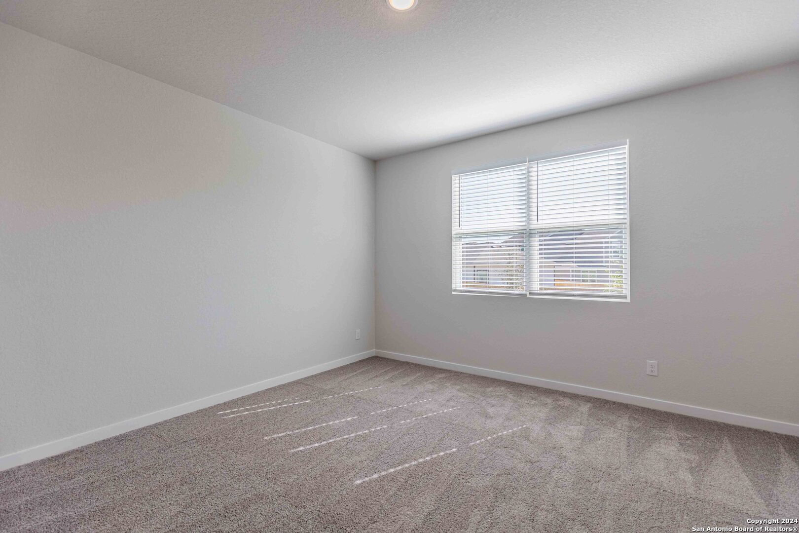 5318 Tourmaline Loop San Antonio TX 78222