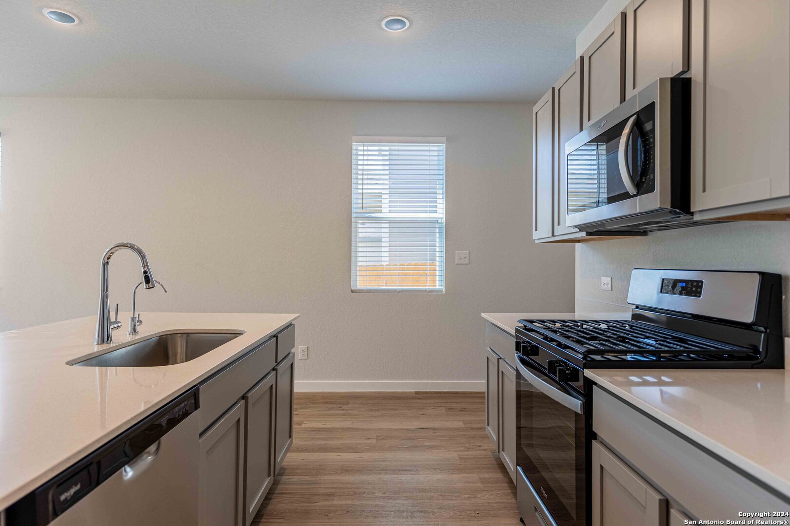 5318 Tourmaline Loop San Antonio TX 78222