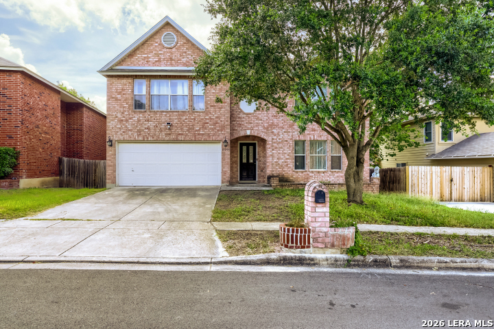 11208 Forest Pass Live Oak TX 78233
