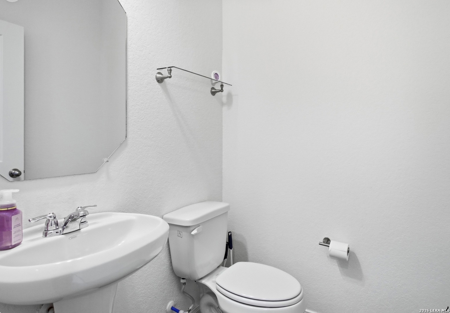 6016 Pearl Meadow Converse TX 78109