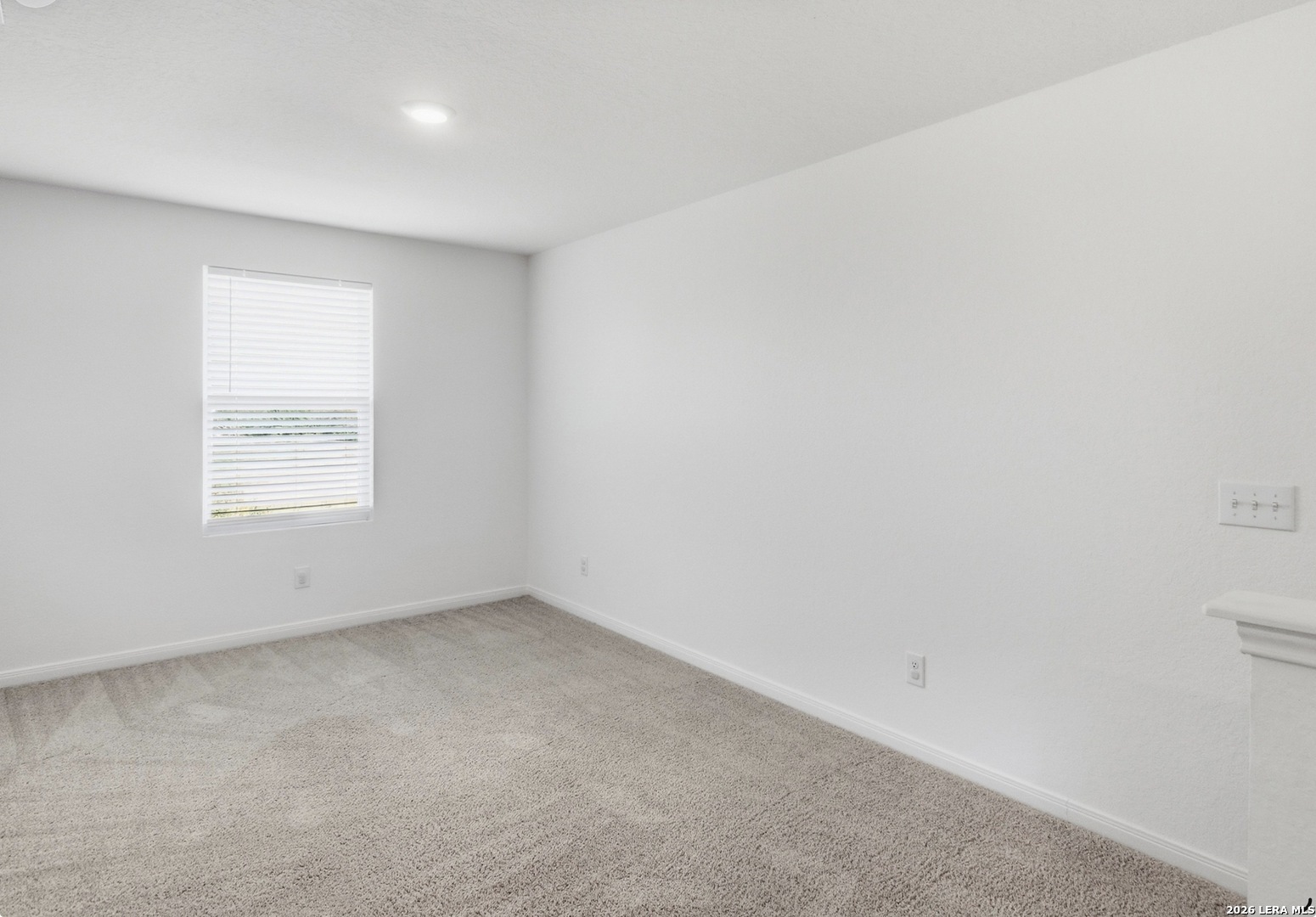 6016 Pearl Meadow Converse TX 78109