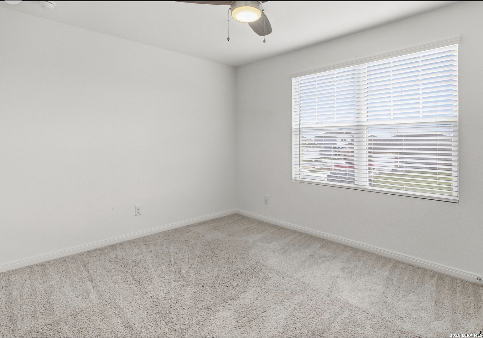 6016 Pearl Meadow Converse TX 78109