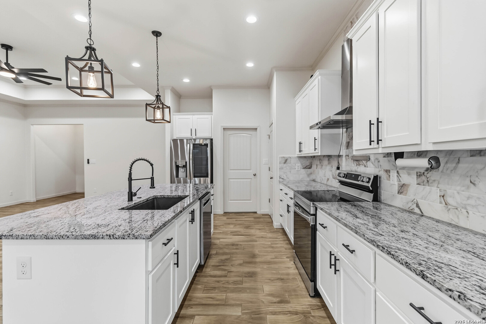 8315 Comanche Pass Converse TX 78109
