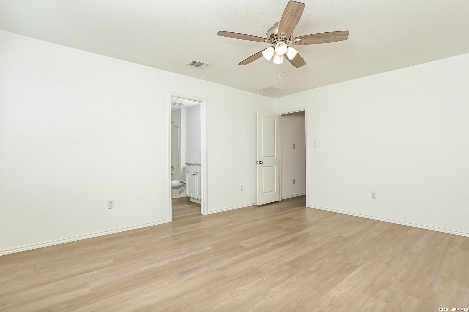 8027 Nube Medina San Antonio TX 78252