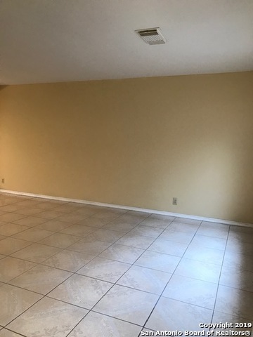 3716 Candlebrook Lane San Antonio TX 78244