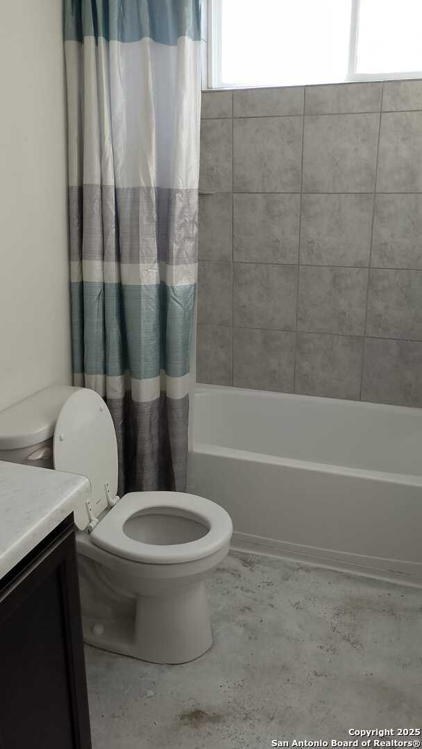 5935 Kendall Cove San Antonio TX 78244