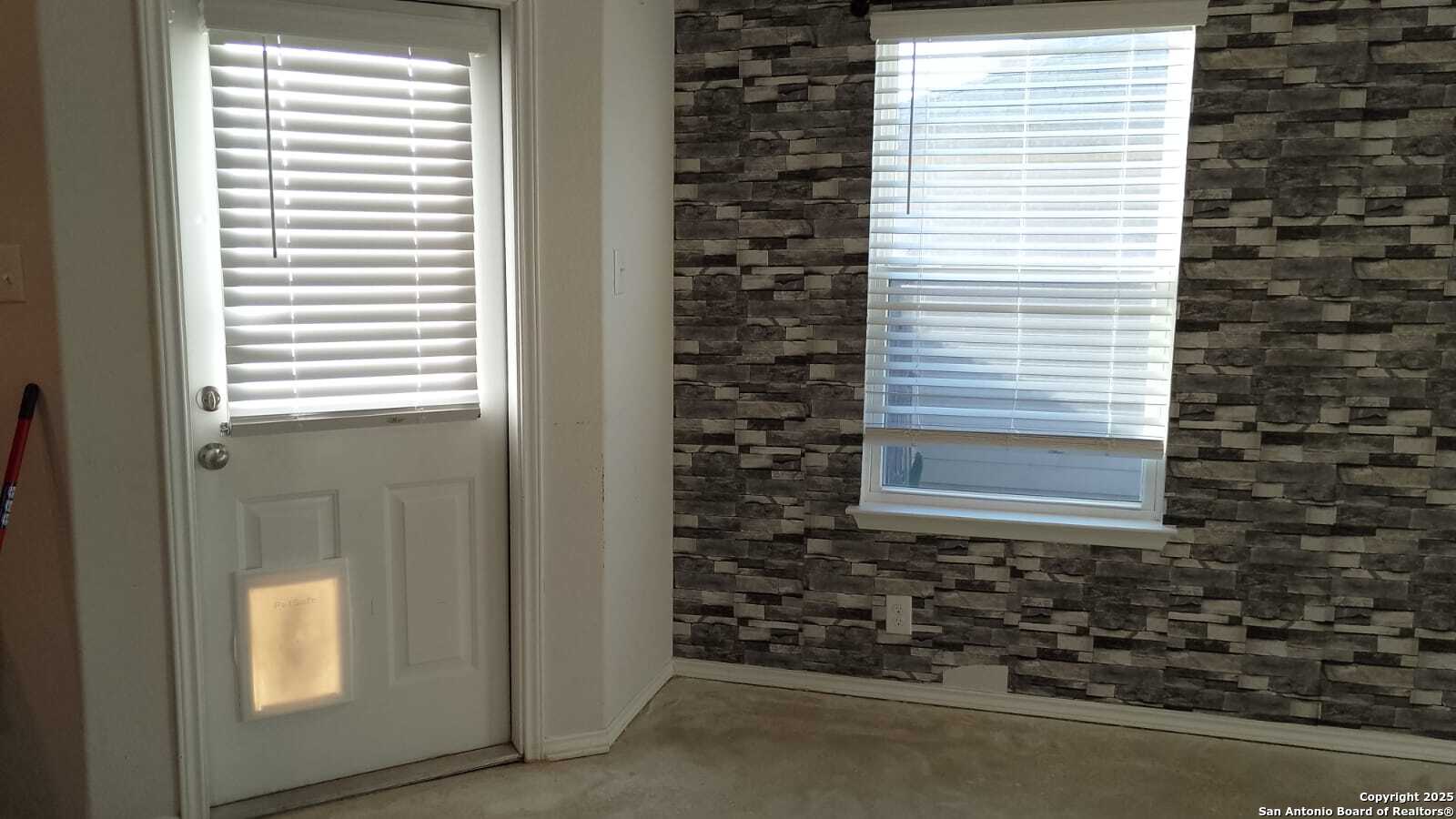 5935 Kendall Cove San Antonio TX 78244