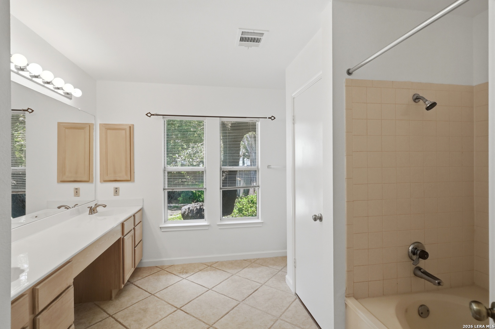 2254 Indian Meadows San Antonio TX 78230
