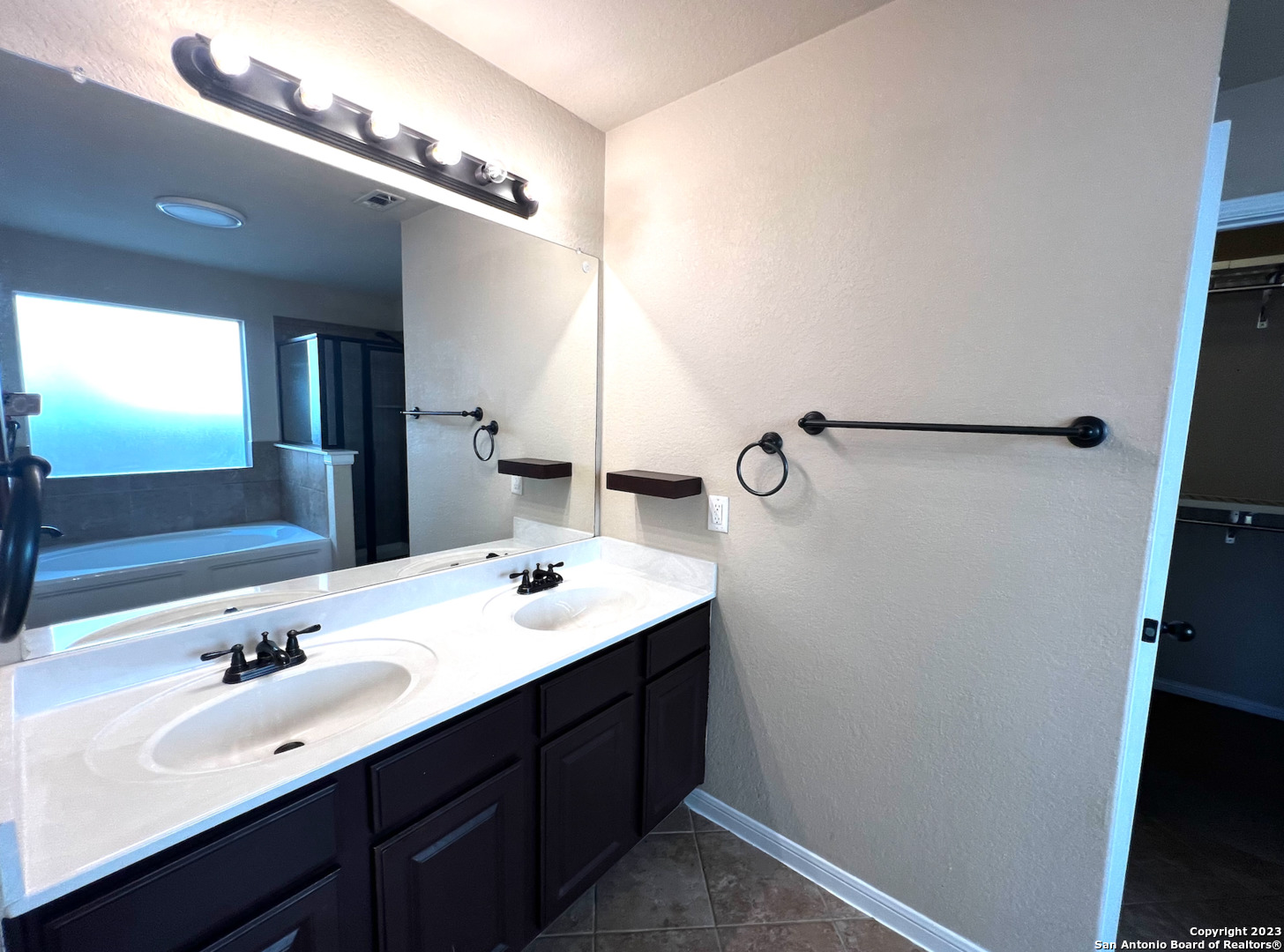 10707 Bayhill Den San Antonio TX 78245
