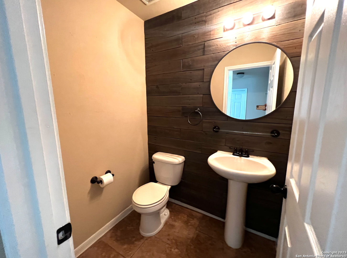 10707 Bayhill Den San Antonio TX 78245