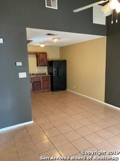 7611 Windsor Oaks San Antonio TX 78239