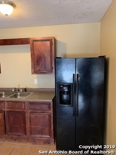 7611 Windsor Oaks San Antonio TX 78239