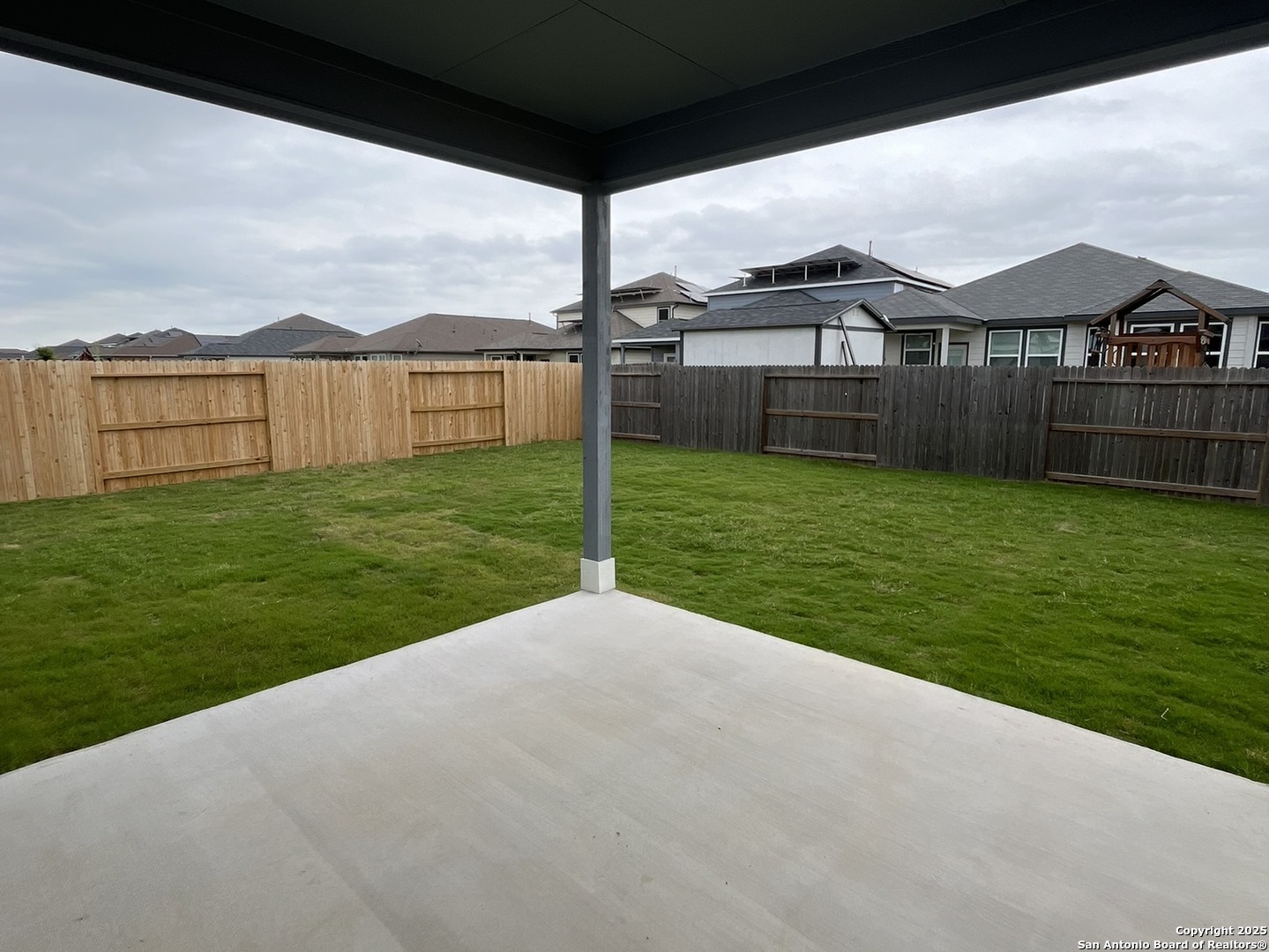 8234 Sunrise Glen Schertz TX 78154