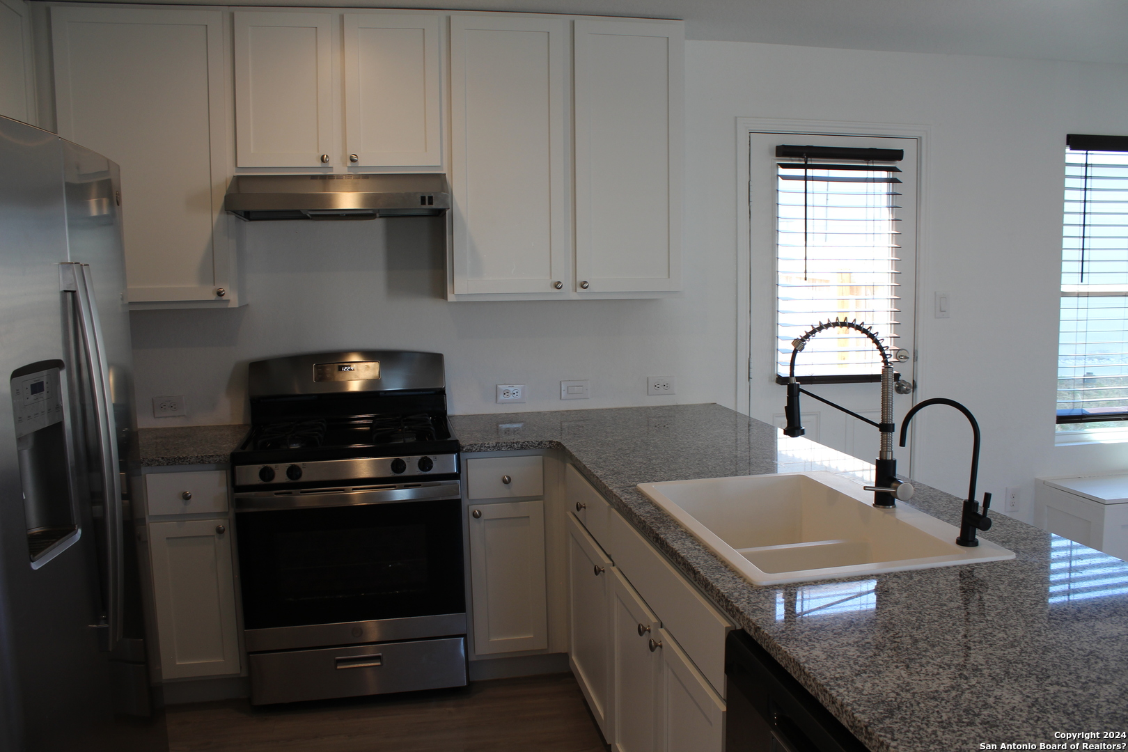 20302 Agate Ridge San Antonio TX 78264