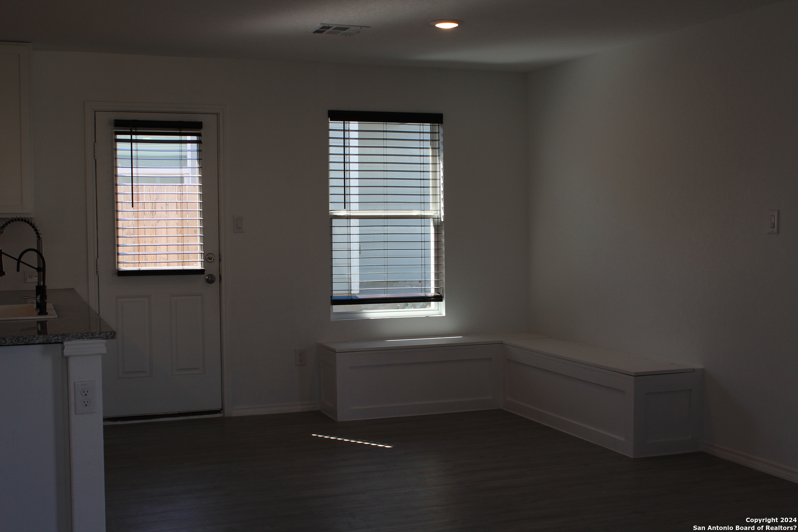 20302 Agate Ridge San Antonio TX 78264